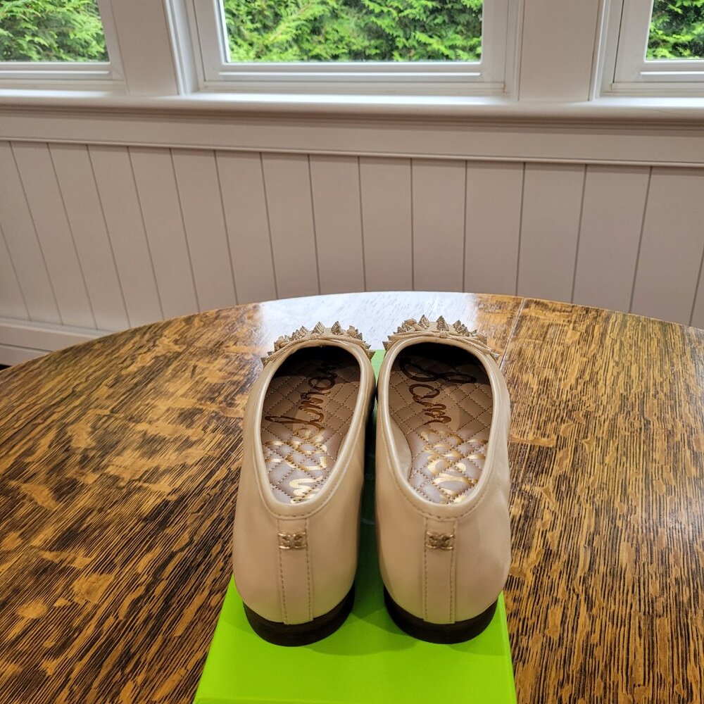 Sam Edelman Spiked Ballet Flats. Leather. Monet Studded Cap Toe. Sand. Size 7. - Picture 8 of 13